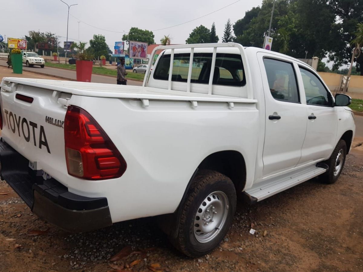 Toyota hilux en vente - photo 2