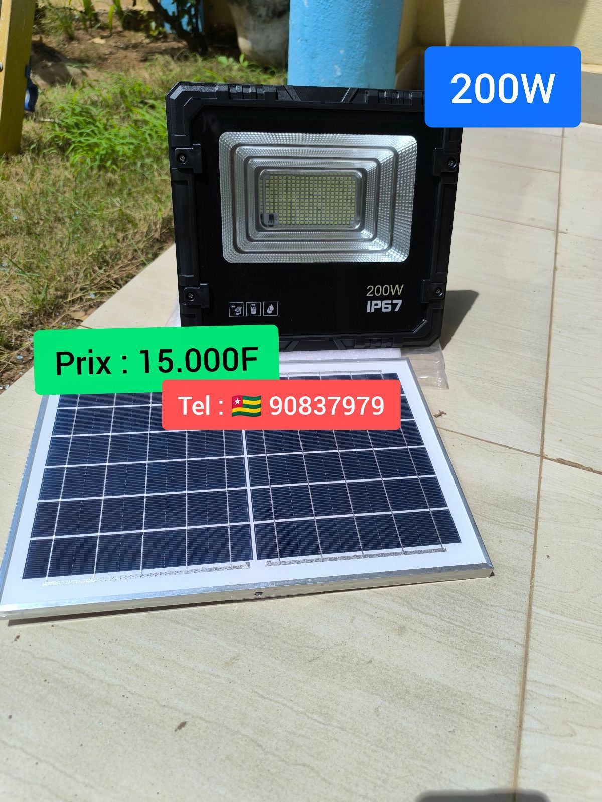 Projecteur solaire 200w