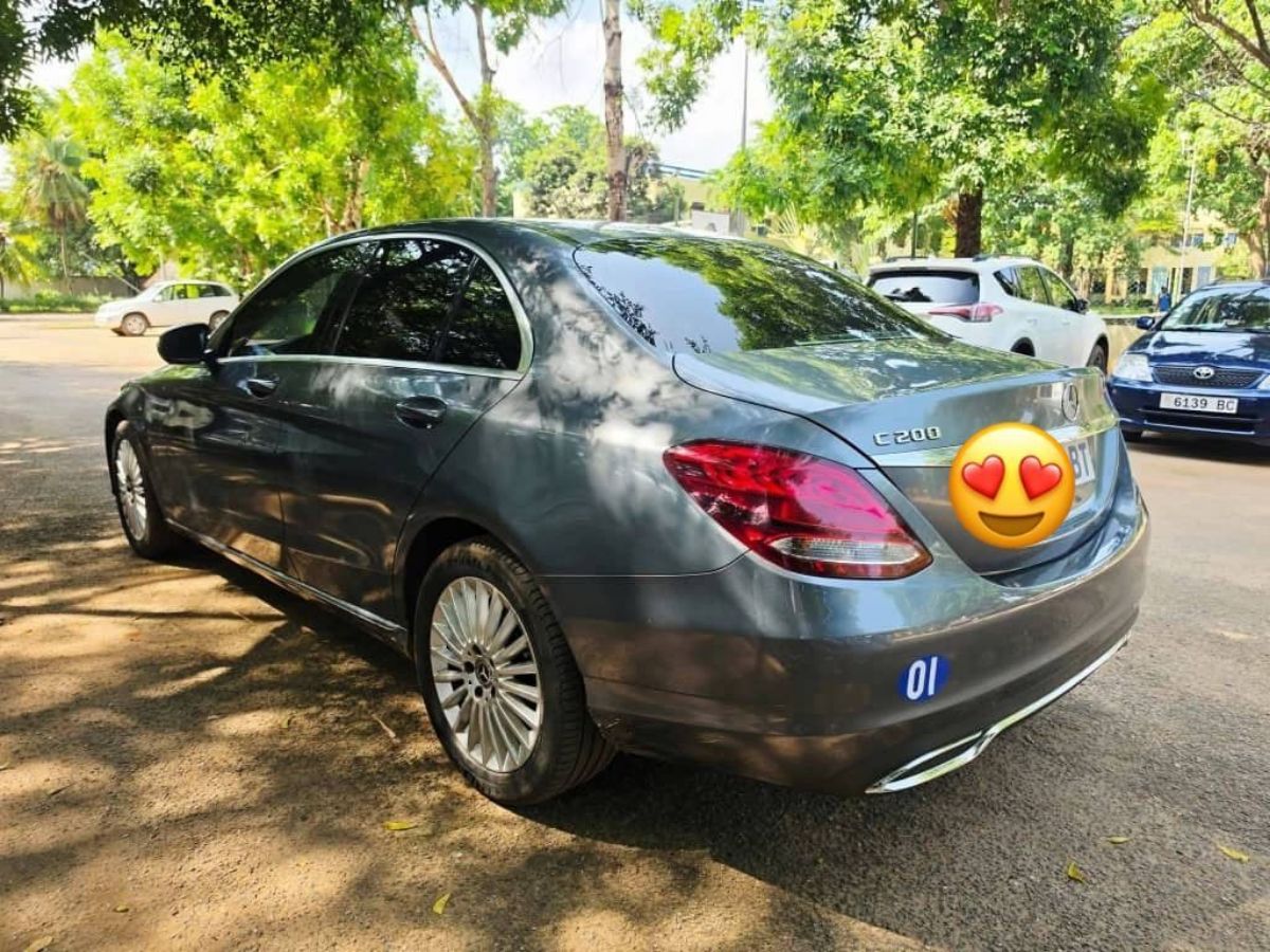 Mercedes Benz C200 - photo 3