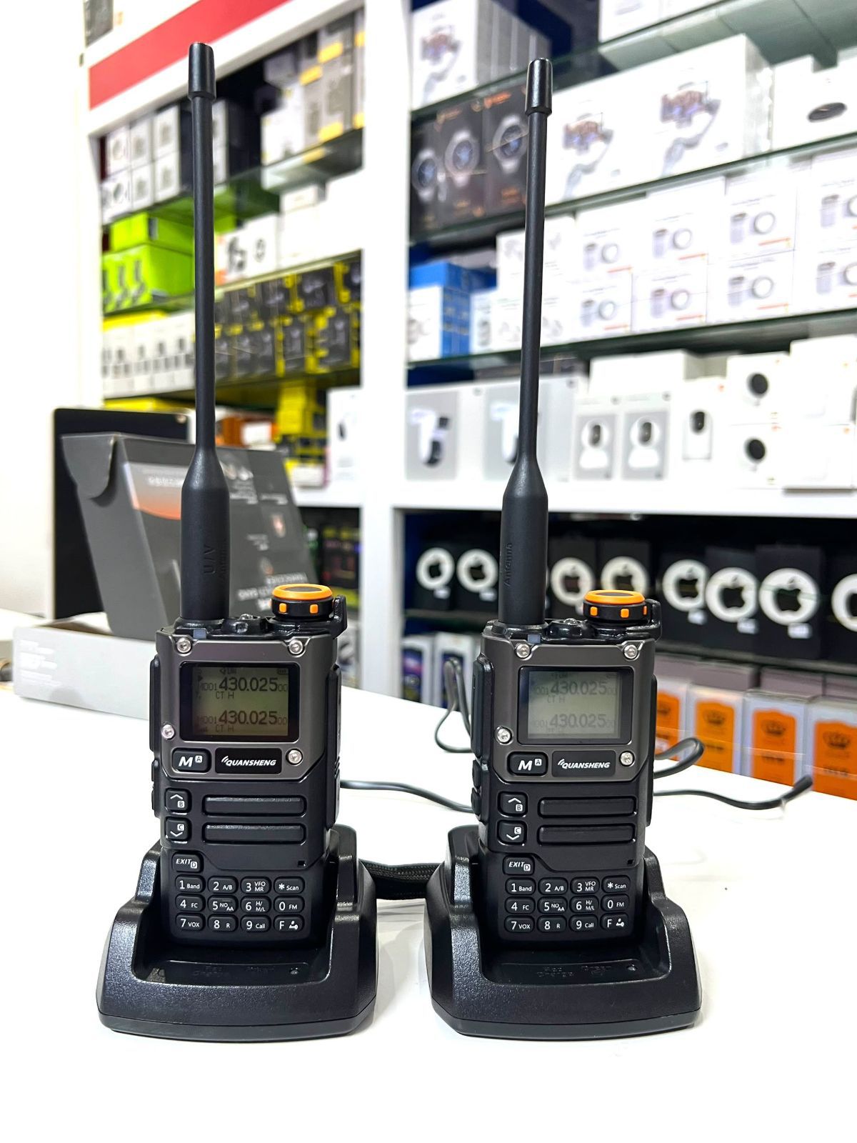Talkie-Walkie Professionnel QUANSHENG UV-K6 –