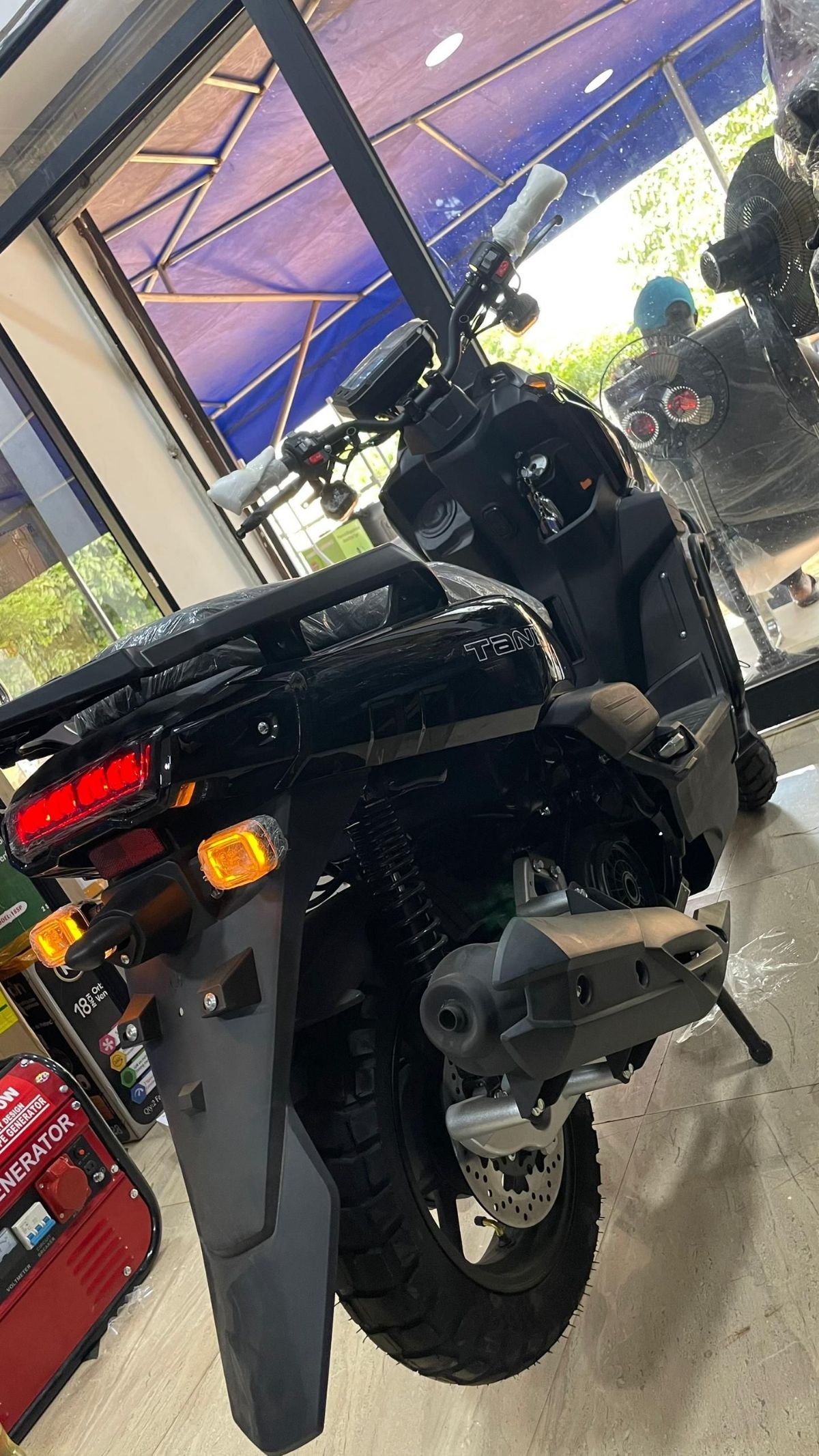 Moto Scooter 150cc - photo 2