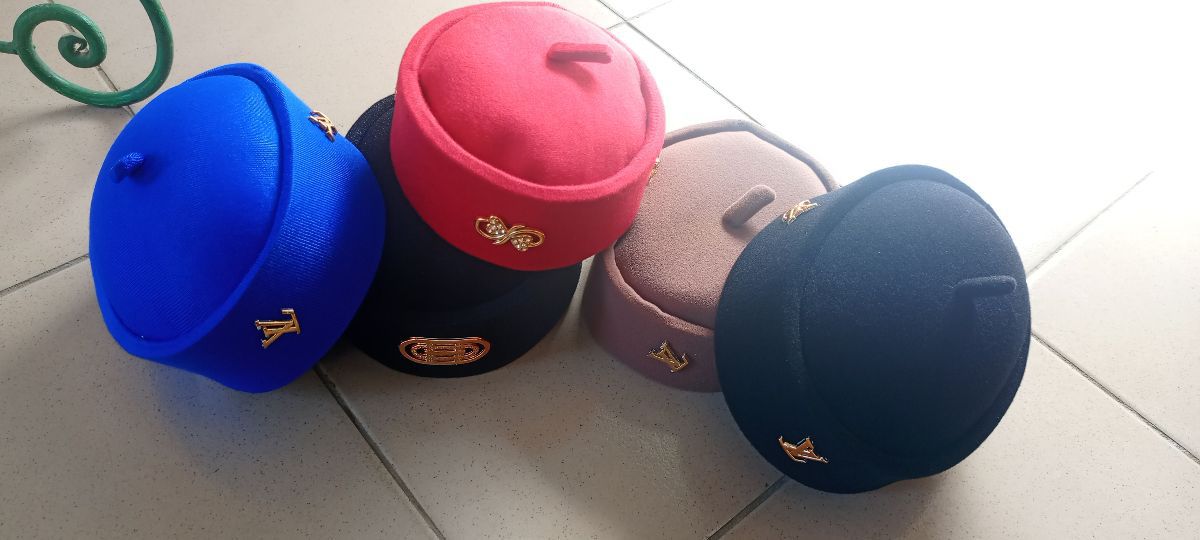 Des chapeaux baoulés - photo 3