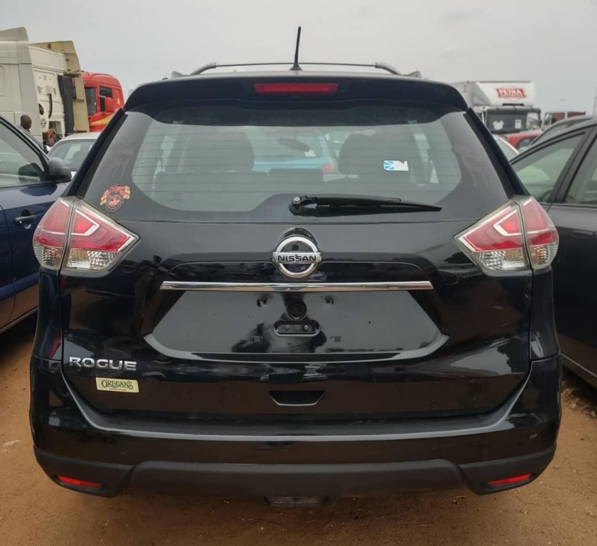 Nissan Rogue - photo 2