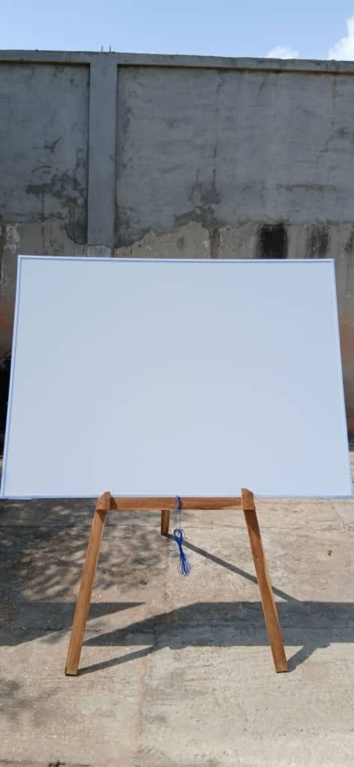 Tableau moderne à marqueur.
