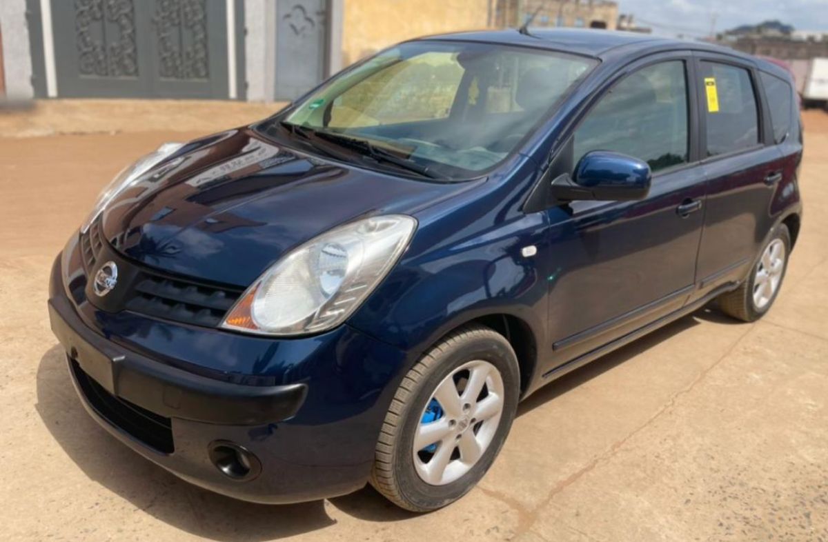voiture très propre Nissan Note à vendre