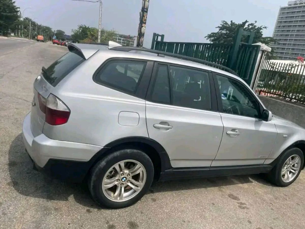 BMW X3 année 2009 Automatique - photo 3