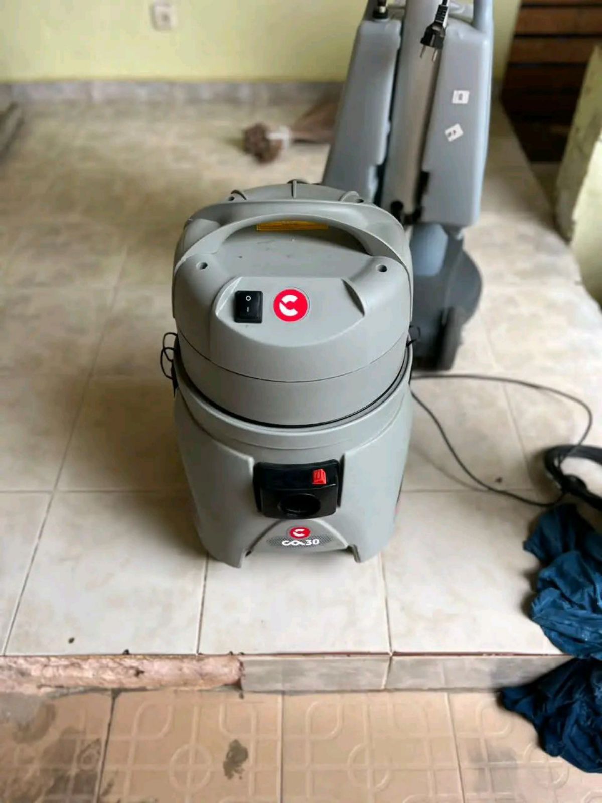 Kit Monobrosse Pro CM43 F et Aspirateur Pro