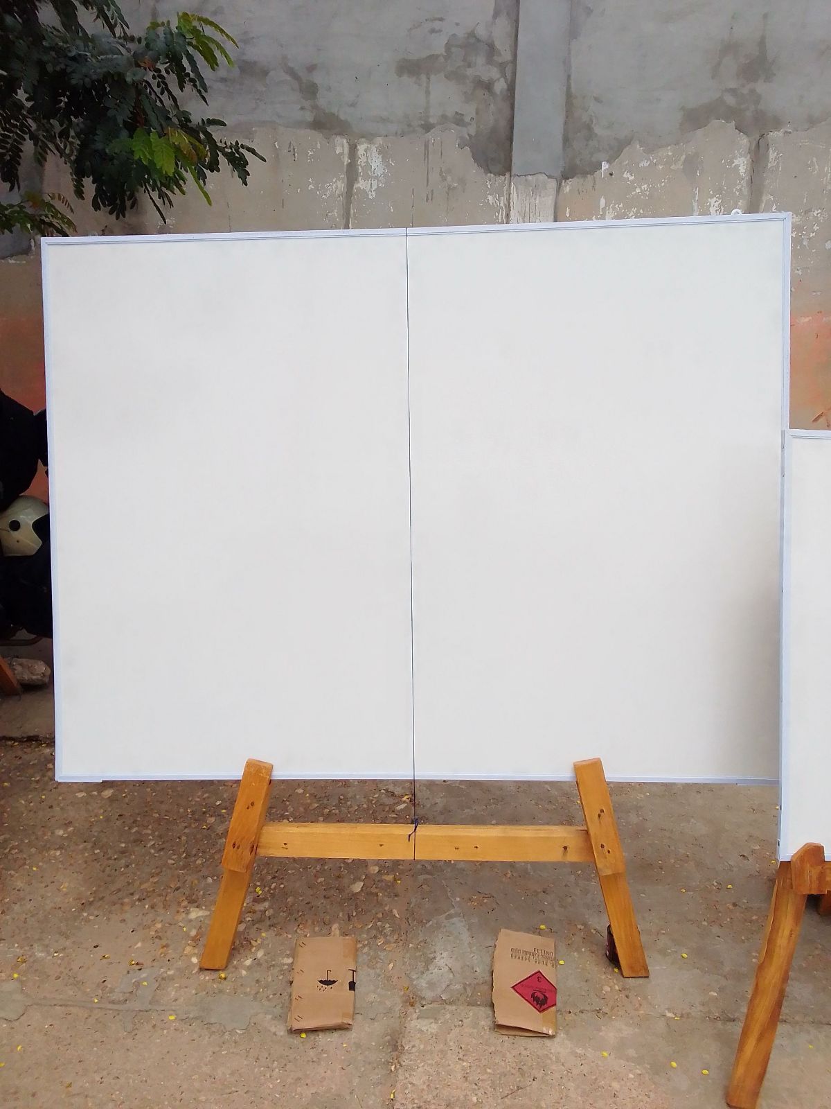 Tableau d&rsquo;étude blanc à marqueur. - photo 2