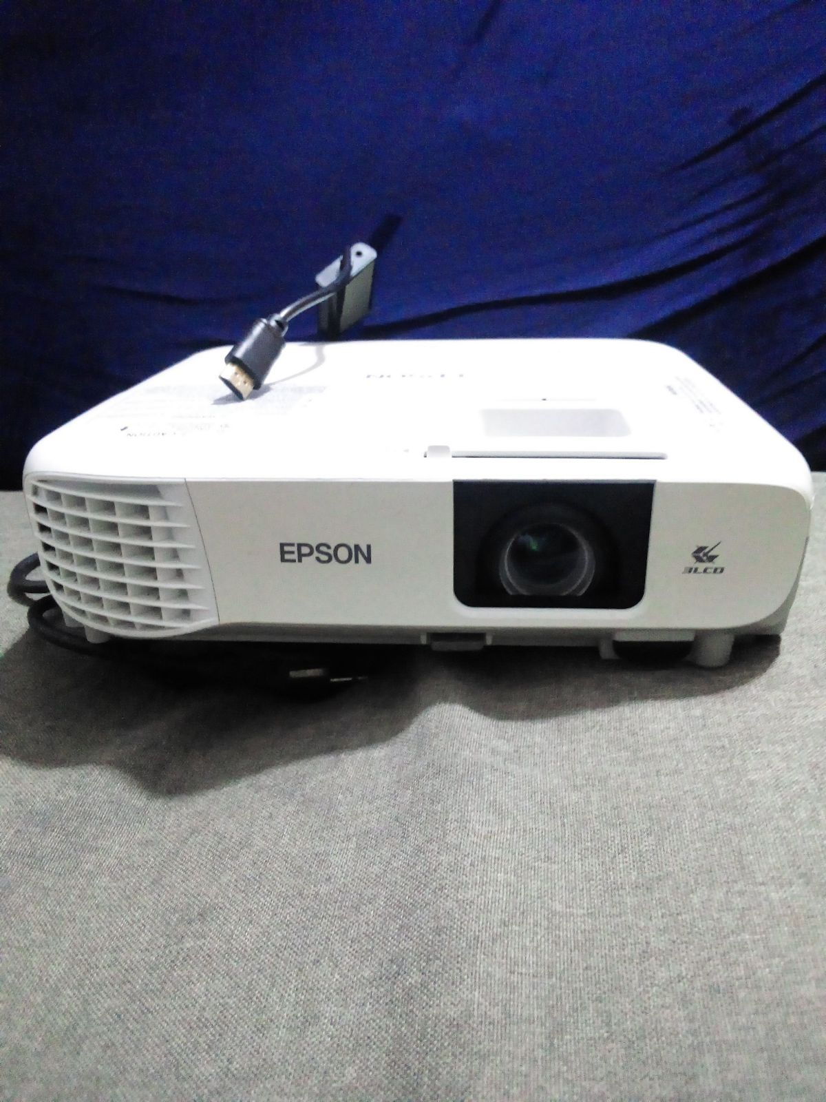 Vidéoprojecteur A LOUER , Cotonou (Bénin)