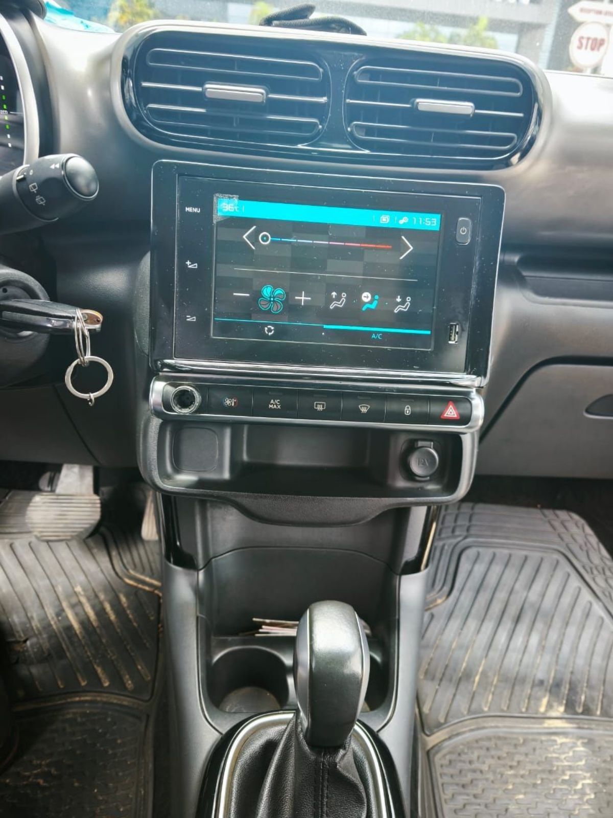 Citroen C4 Cactus by CFAO 
Année 2022 - photo 2