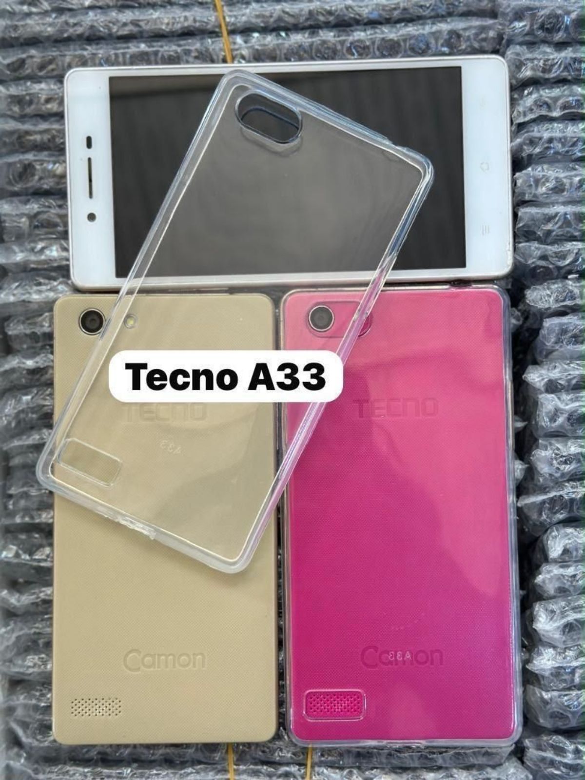 Téléphone portable tecno a33