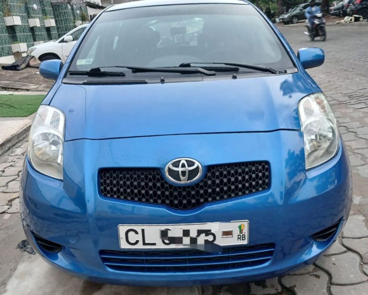 TOYOTA YARIS 2008