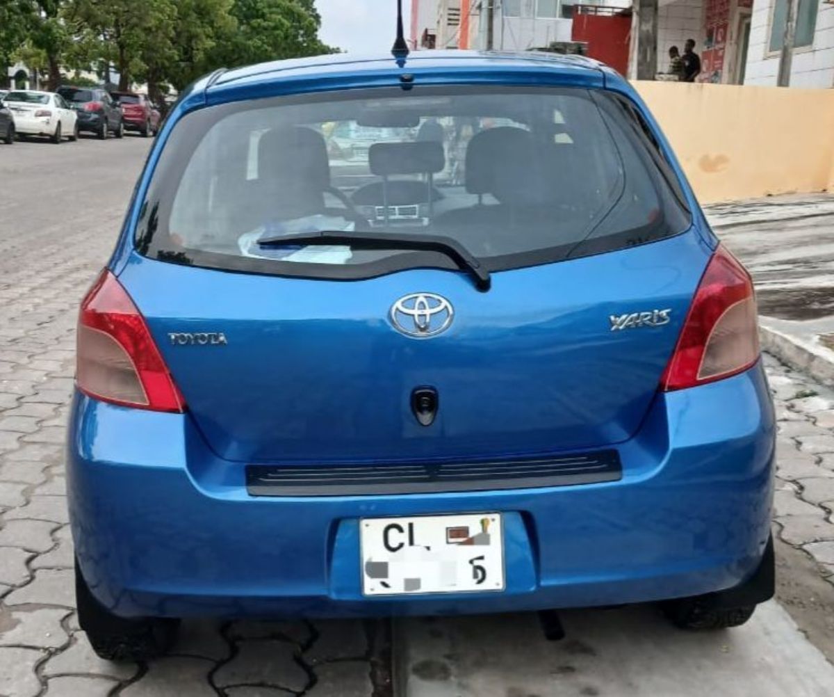 TOYOTA YARIS 2008 - photo 2