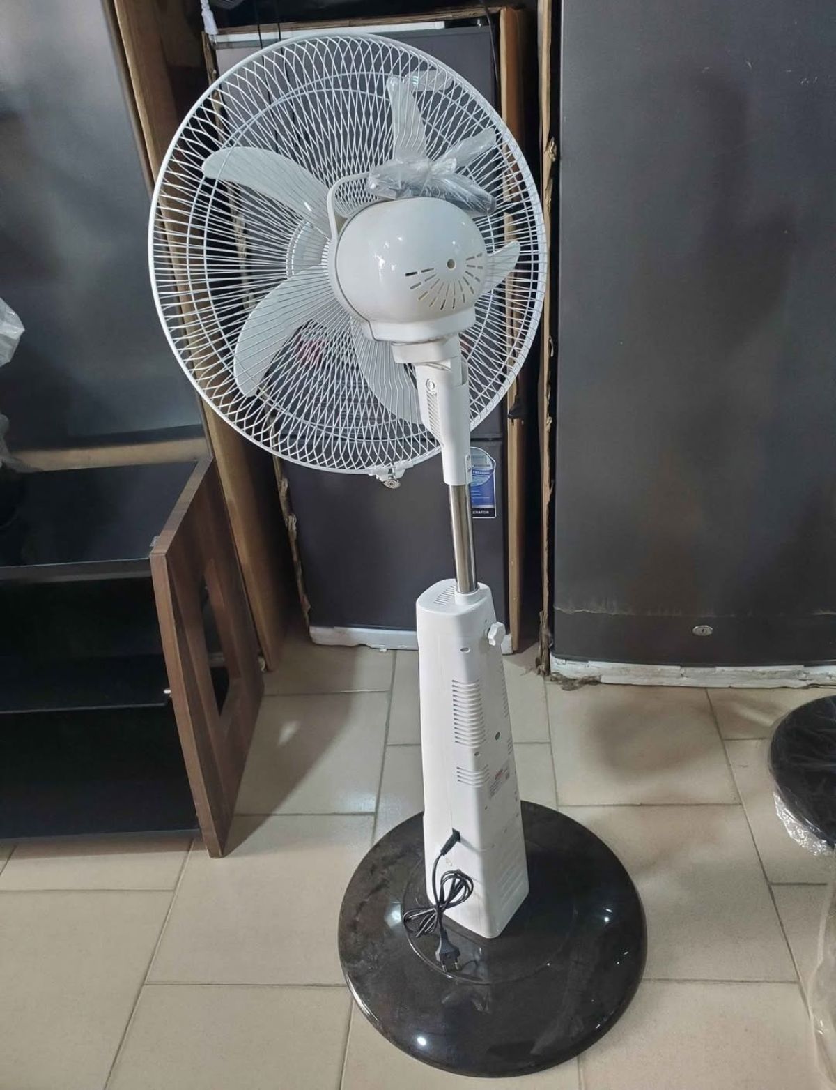 ventilateur rechargeable Smart 18&Prime; neuf - photo 2
