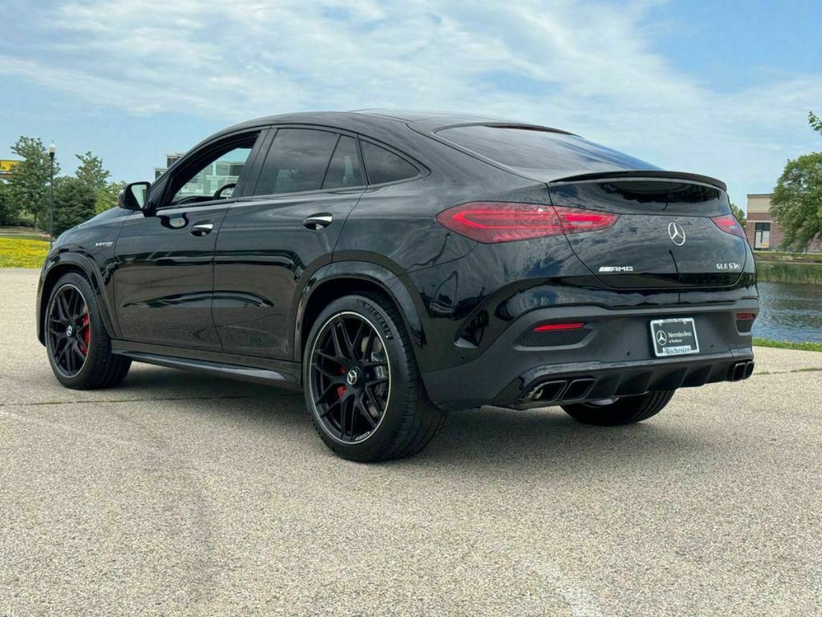 Mercedes-Benz AMG GLE 63 S 4MATIC+ 2026 - photo 3