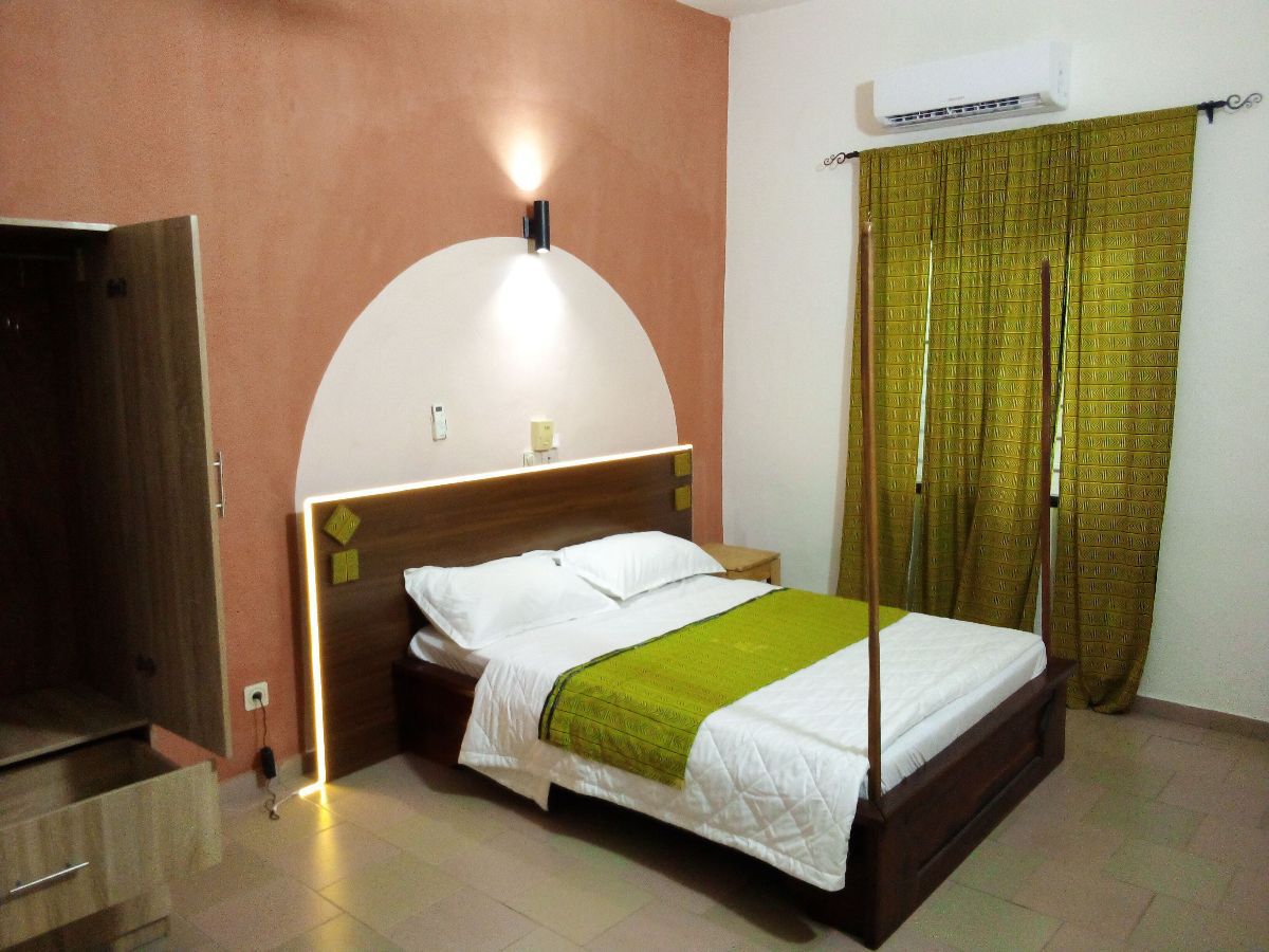 Appartement meublé 4 pièces, Fidjrossè – Cotonou - photo 3