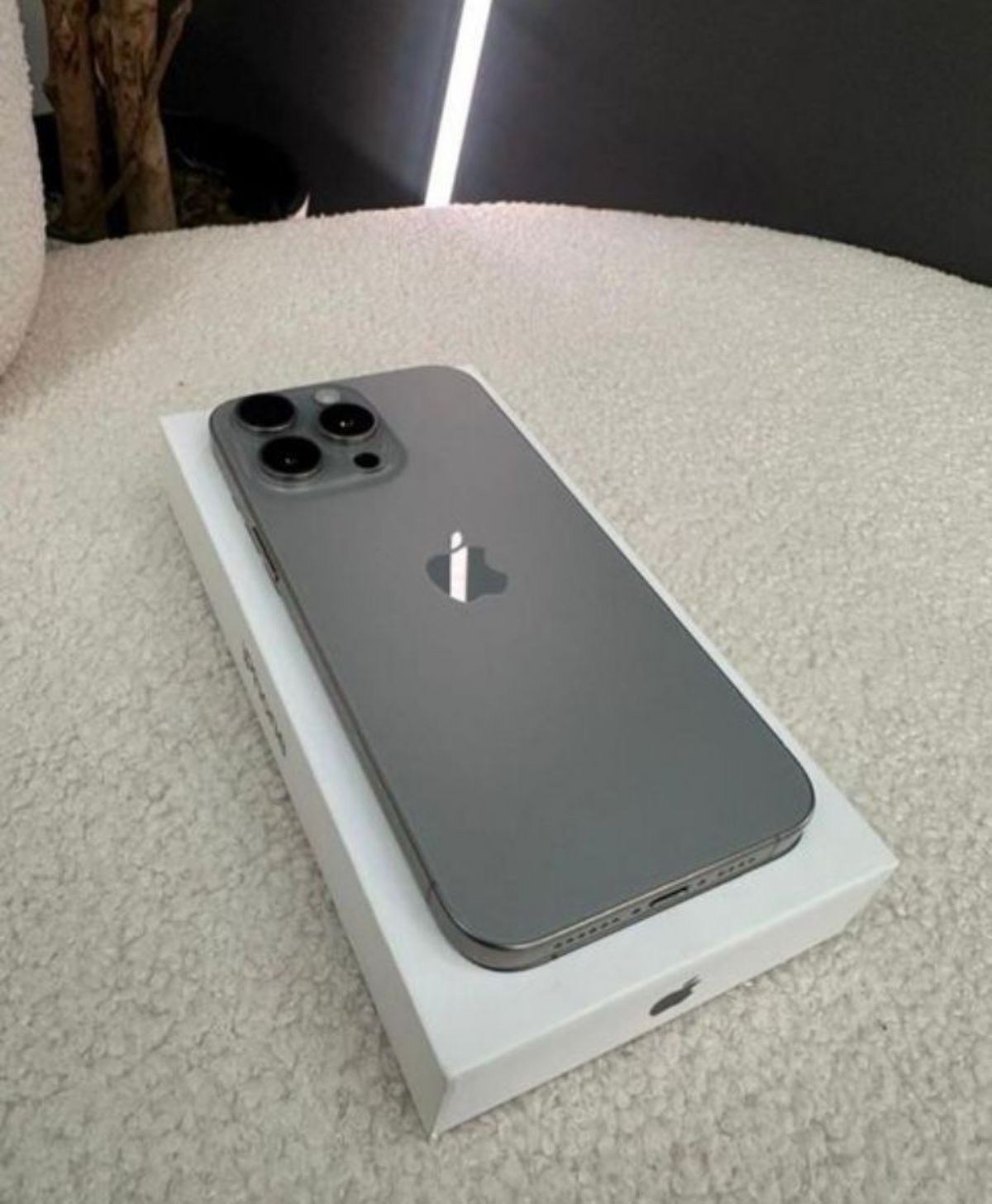 iPhone 15 pro max - photo 3