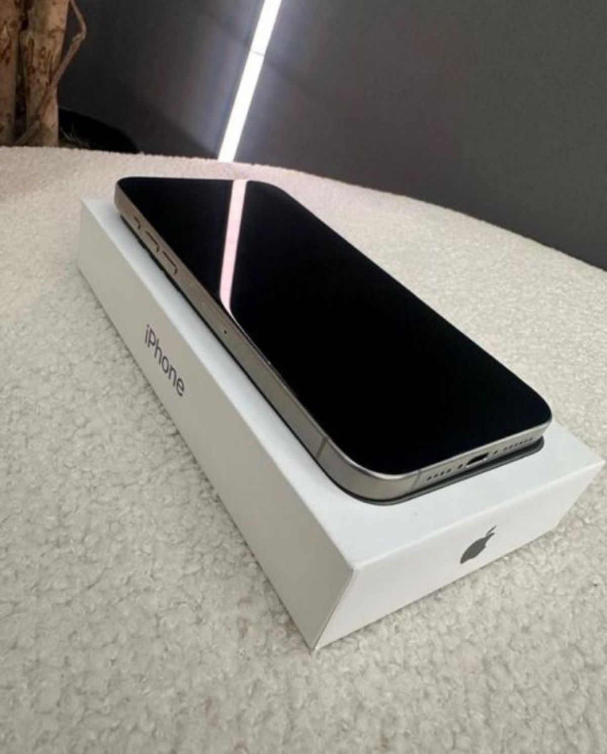iPhone 15 pro max - photo 2