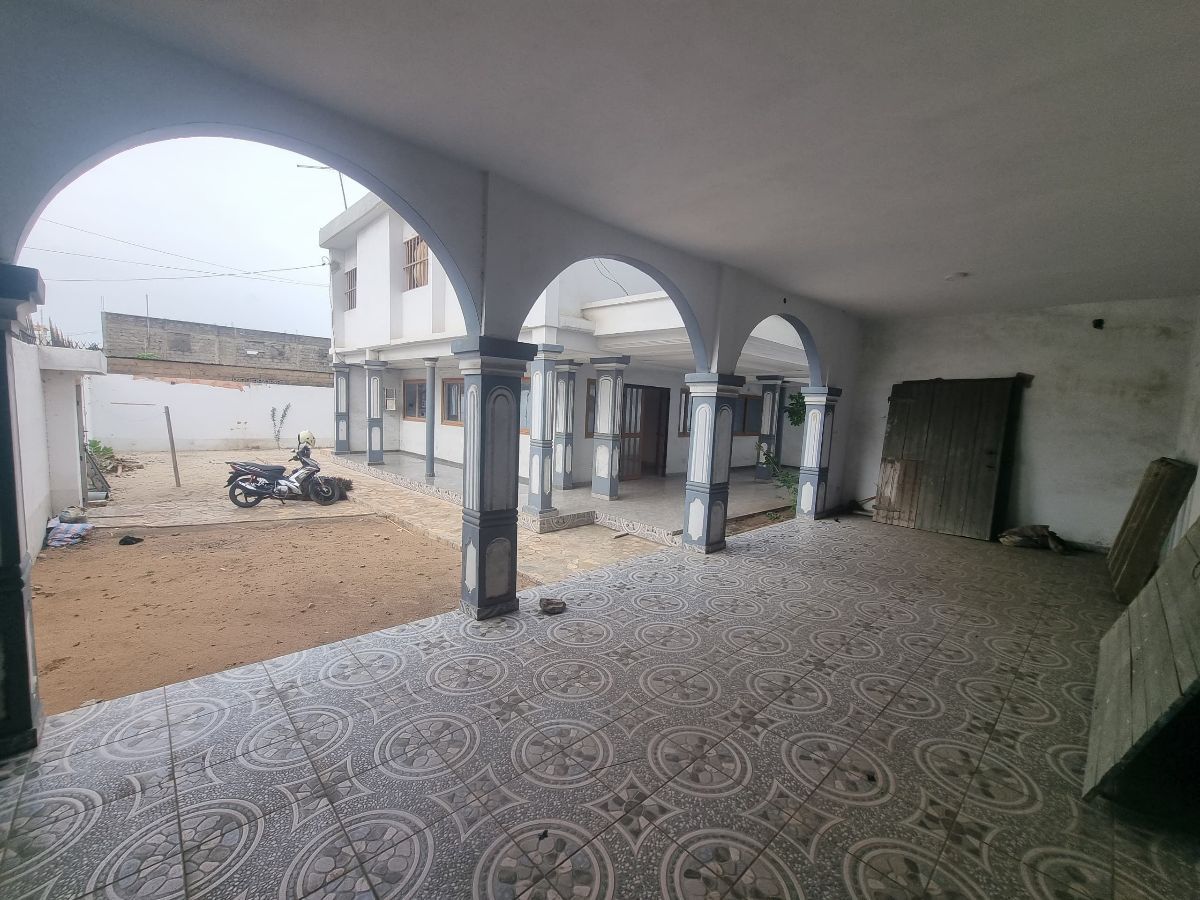 VILLA AKODESSEWA  6 CHAMBRES - photo 2