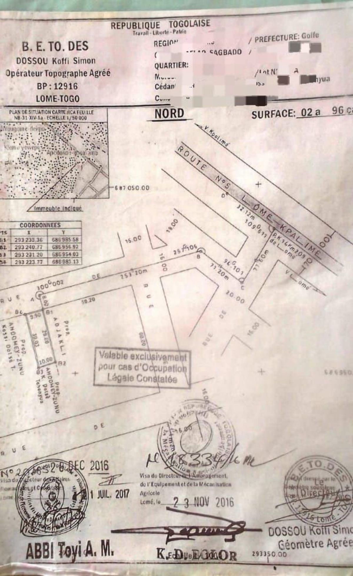 1/2 lots en vente 500 m goudron Adidogomé