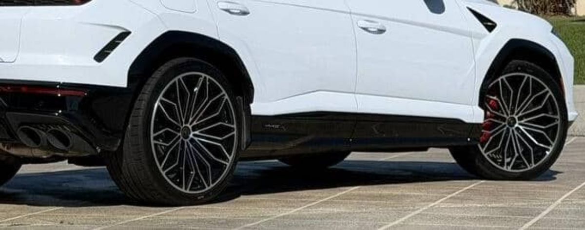 Lamborghini Urus SE hybride 2026* État d&rsquo;usine - photo 2