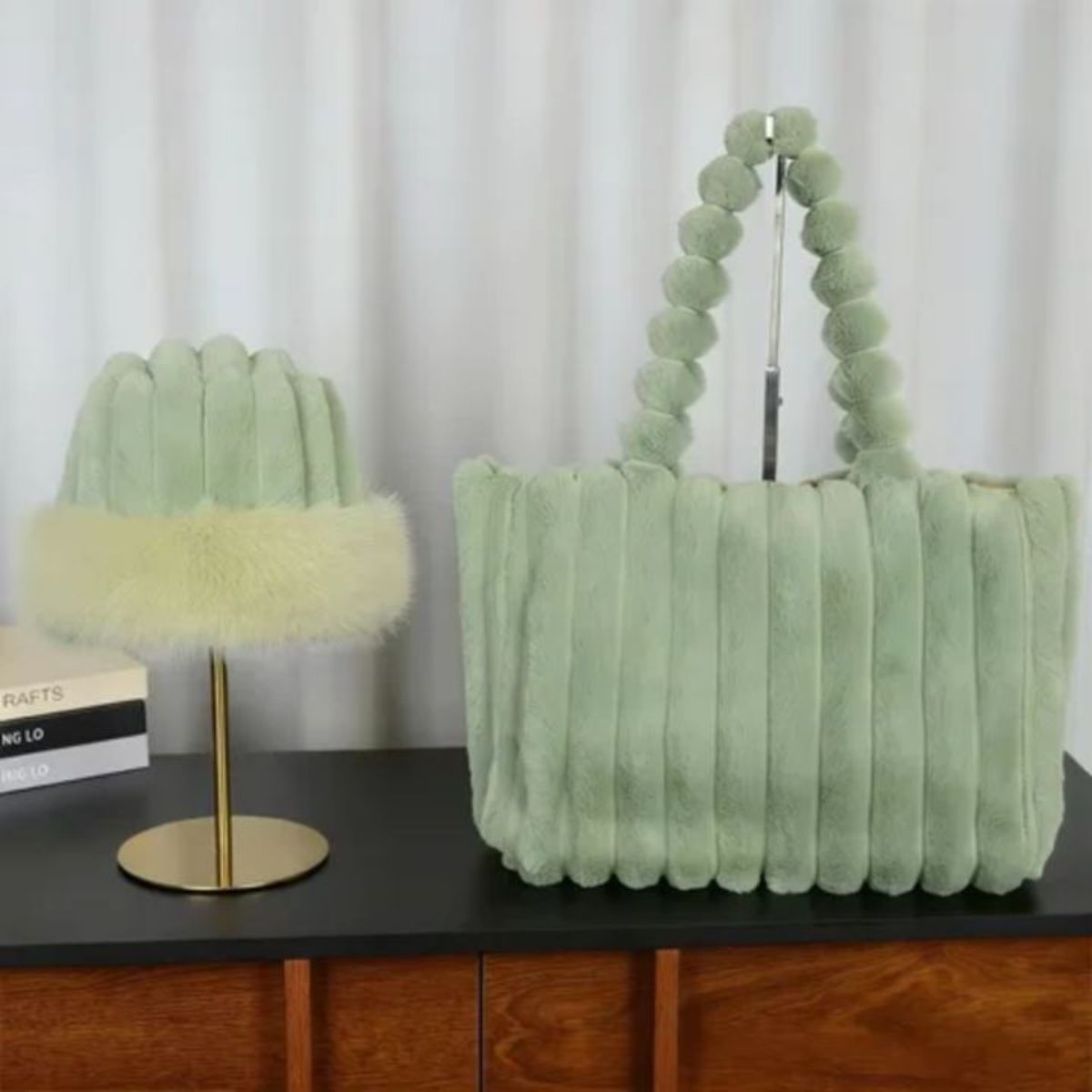 Chapeau et sacs - photo 3