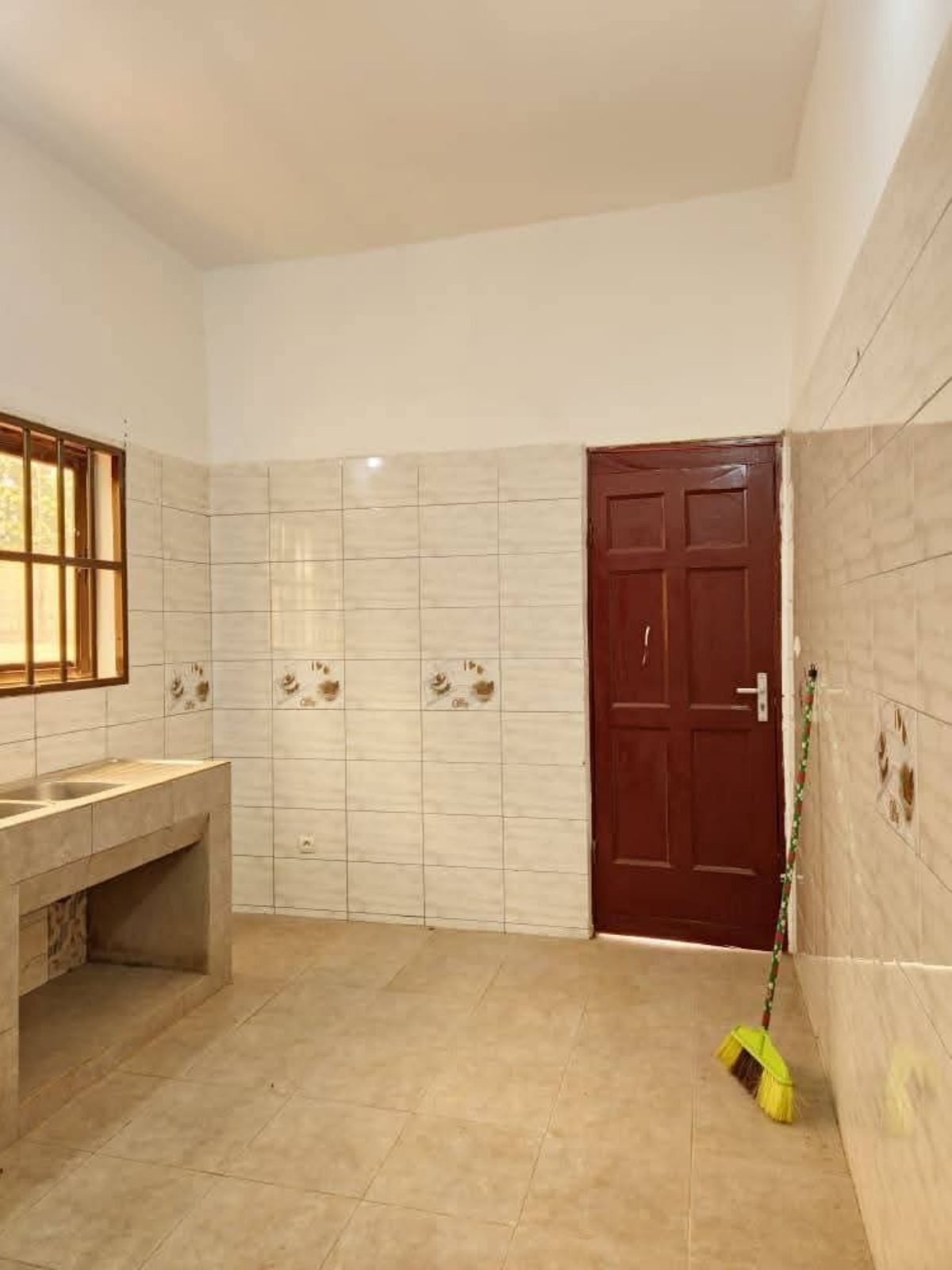 Maison de 2 chambre en vente  adidogome apedokoe - photo 3