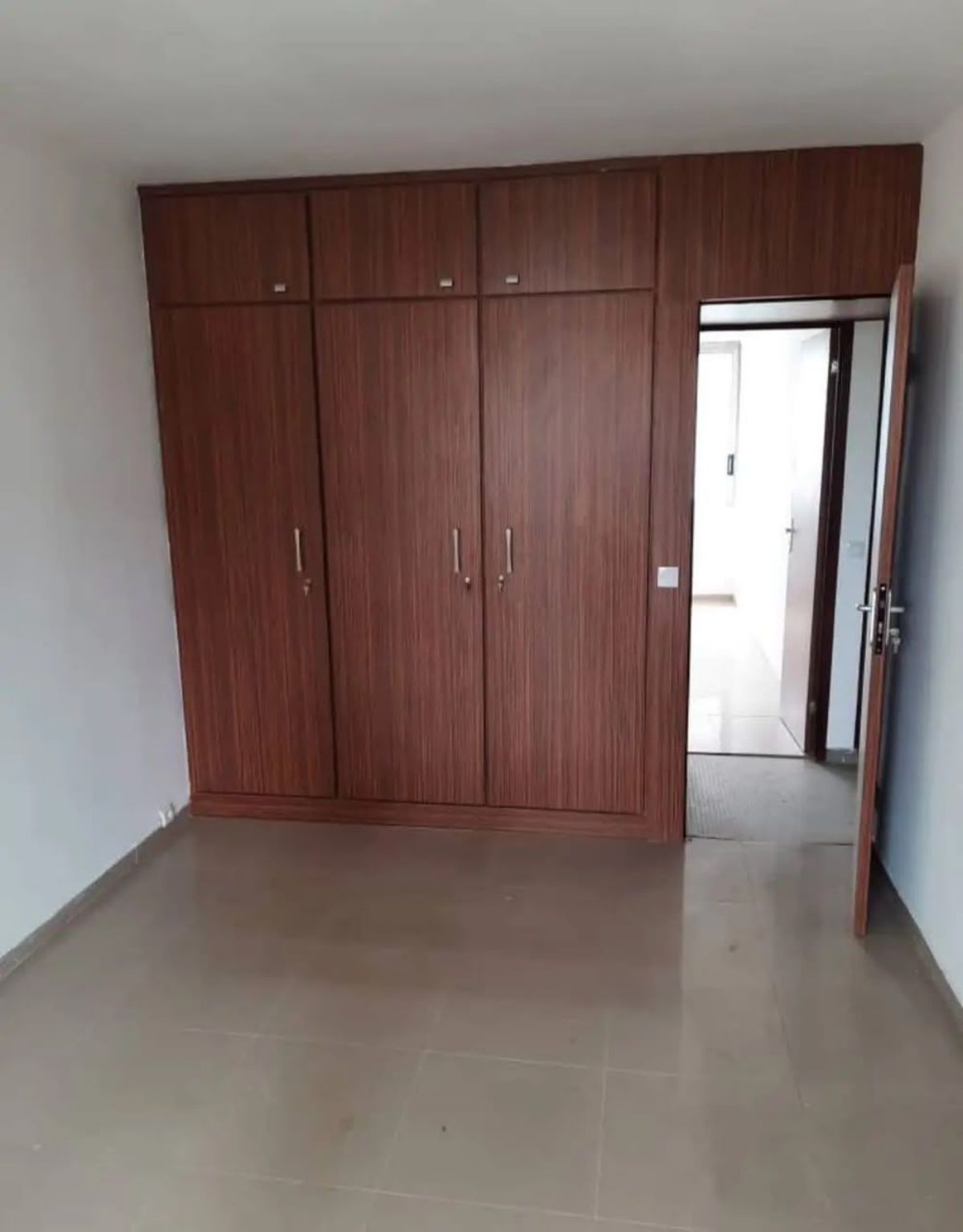 Appartement a vendre au plateau - photo 2