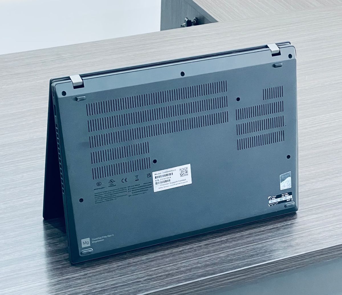 PC 💻 Lenovo ThinkPad P14S GEN 3 - photo 3