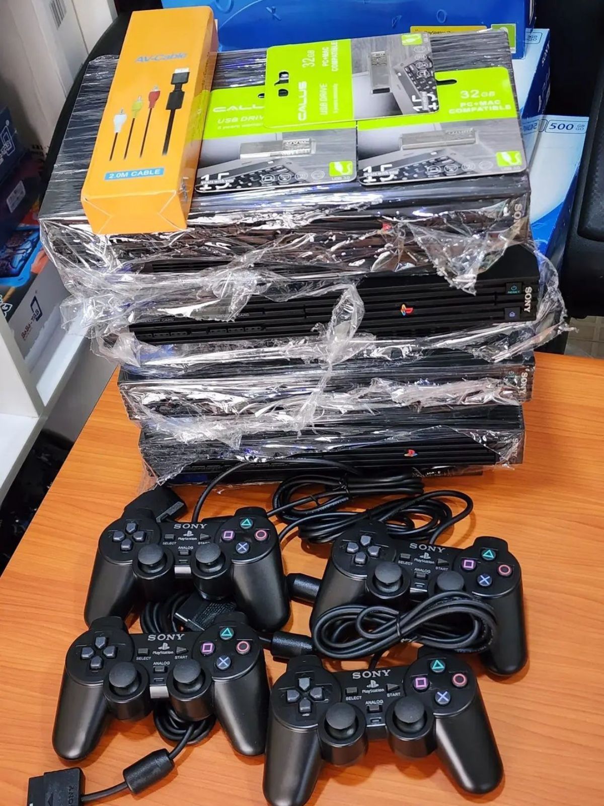 PlayStation 2 - photo 2