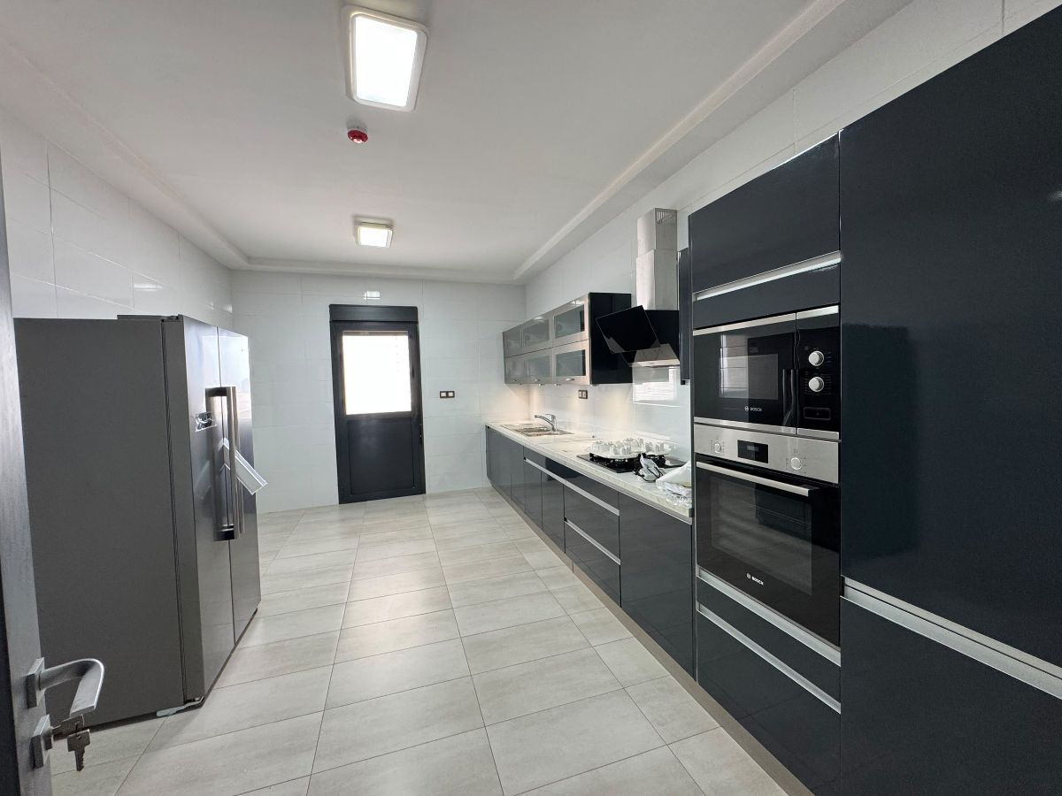 Appartement F5 meublé au Point E - photo 2