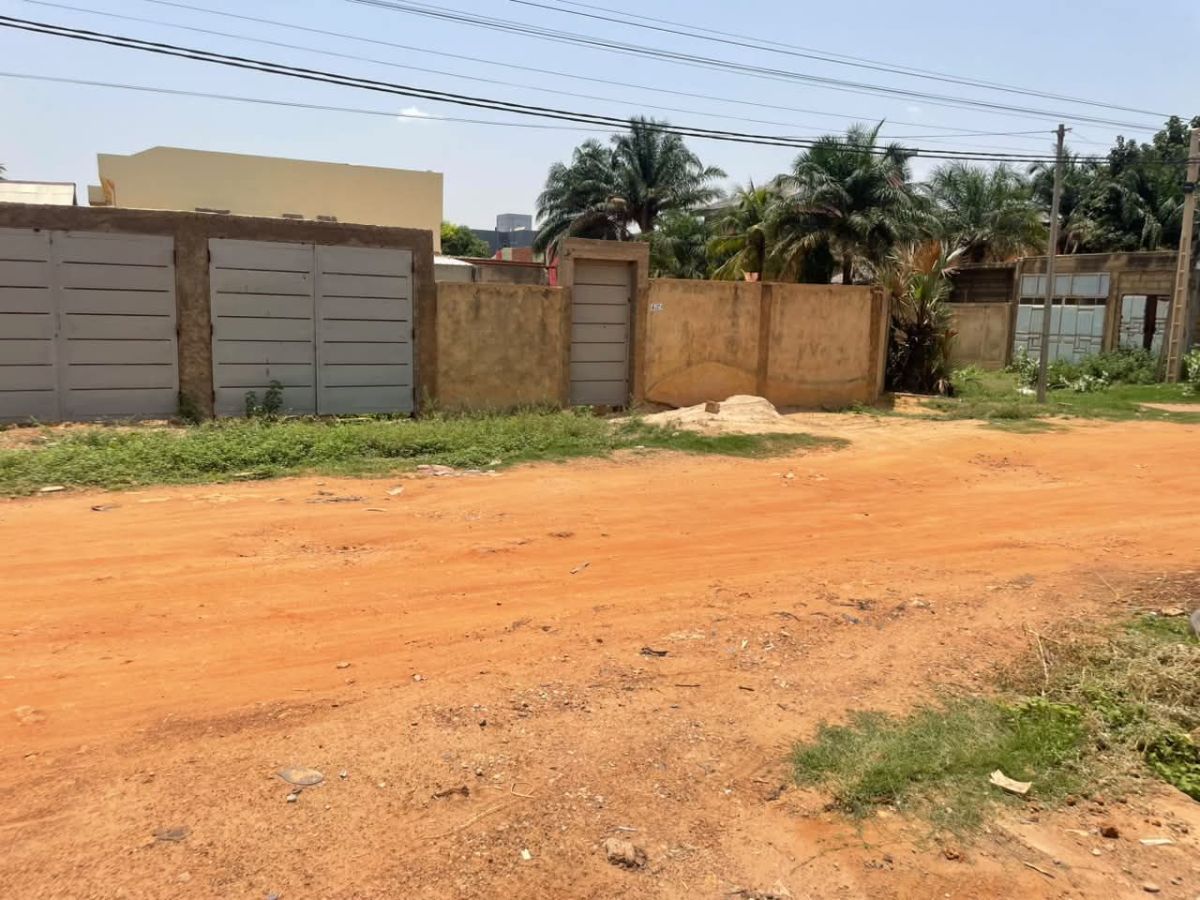 Terrain 900m² vente Ouaga2000 zone A - photo 3