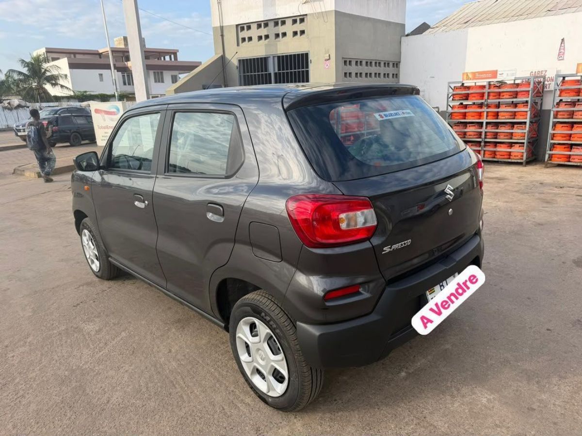 Suzuki - photo 2
