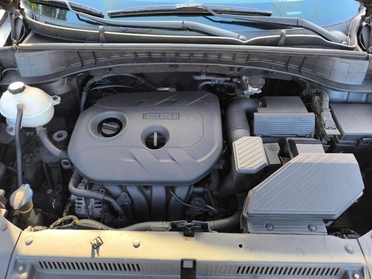 HYUNDAI TUCSON - photo 2