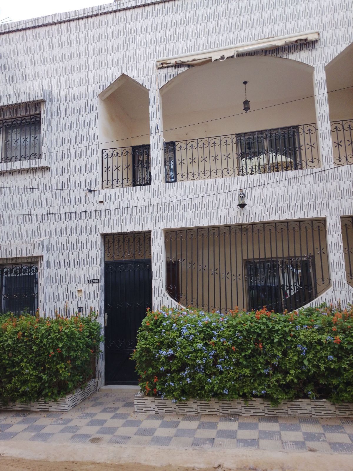 Villa à la sicap foire