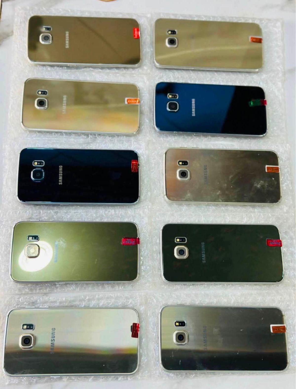 Samsung Galaxy S6 Edge - photo 3
