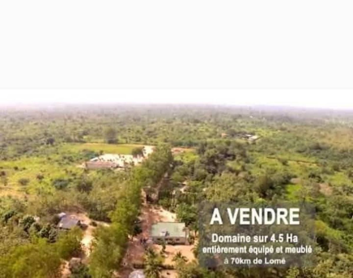 VENTE D&rsquo;UN GRAND DOMAINE TOGO-LOME AMOUSSOUKOPÉ