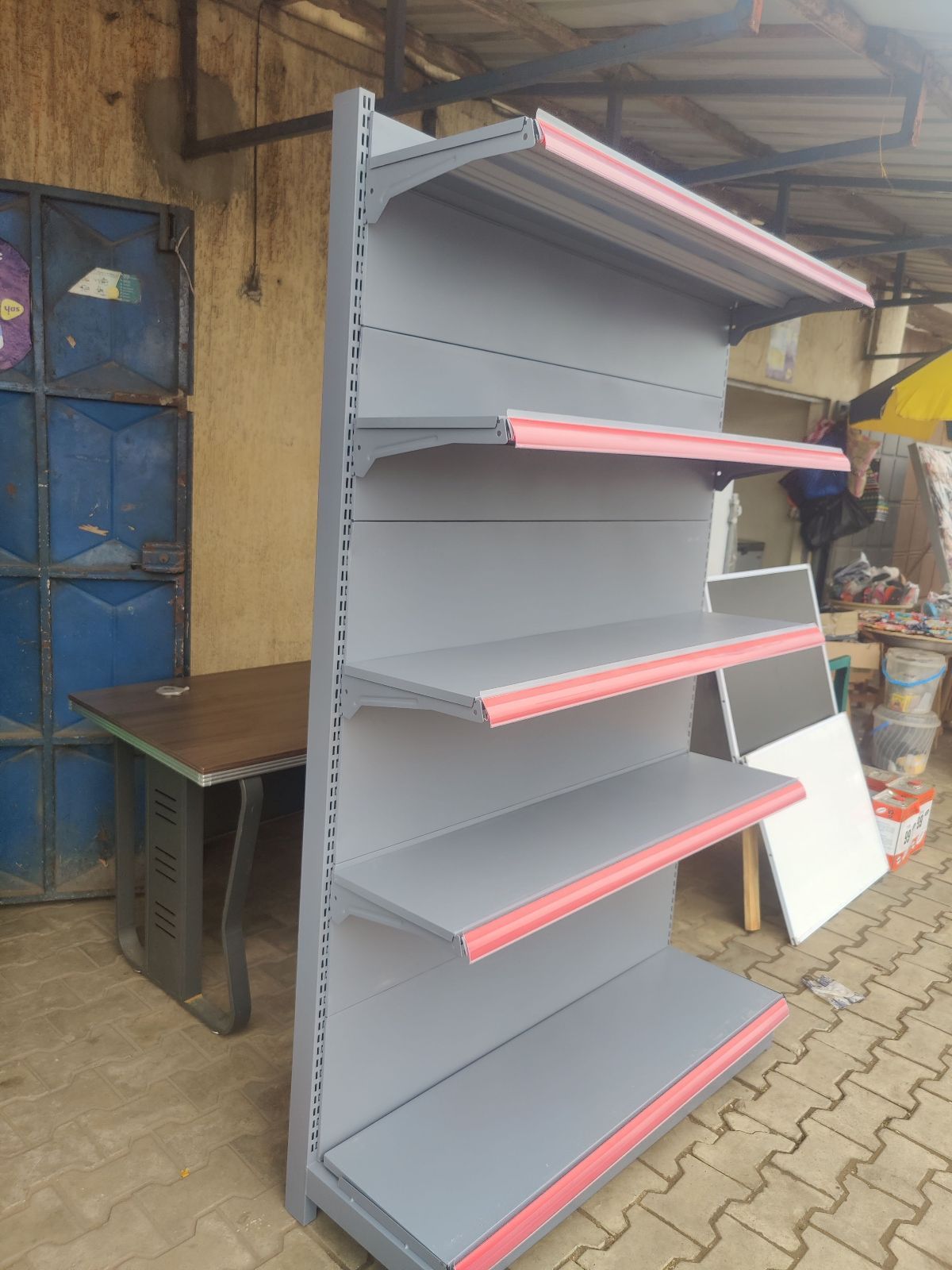 Présentoir boutique à vendre - photo 2