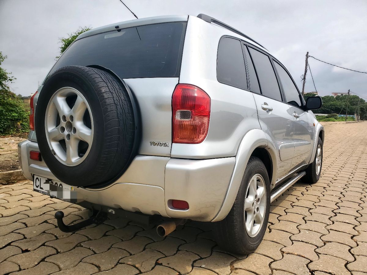 TOYOTA RAV4 EUROPE 2002 A VENDRE - photo 2
