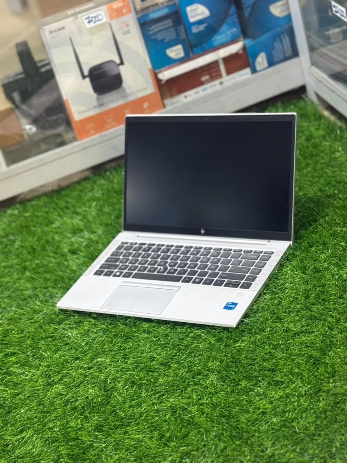 HP ELITEBOOK 840 G8, Core i5, 11e generation - photo 2