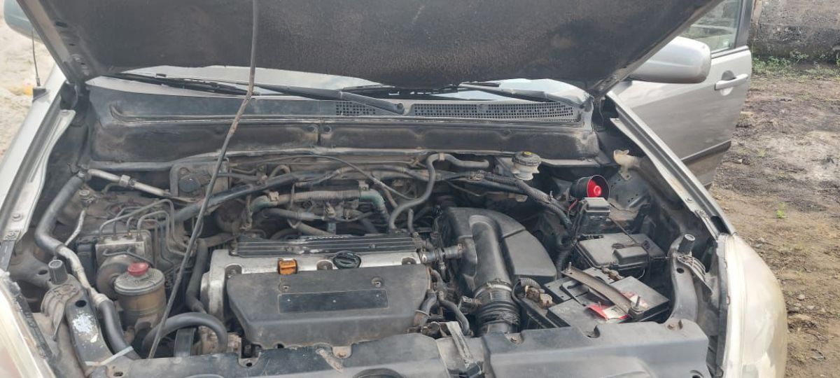 HONDA CR-V ANNÉE 2006 très en forme - photo 3