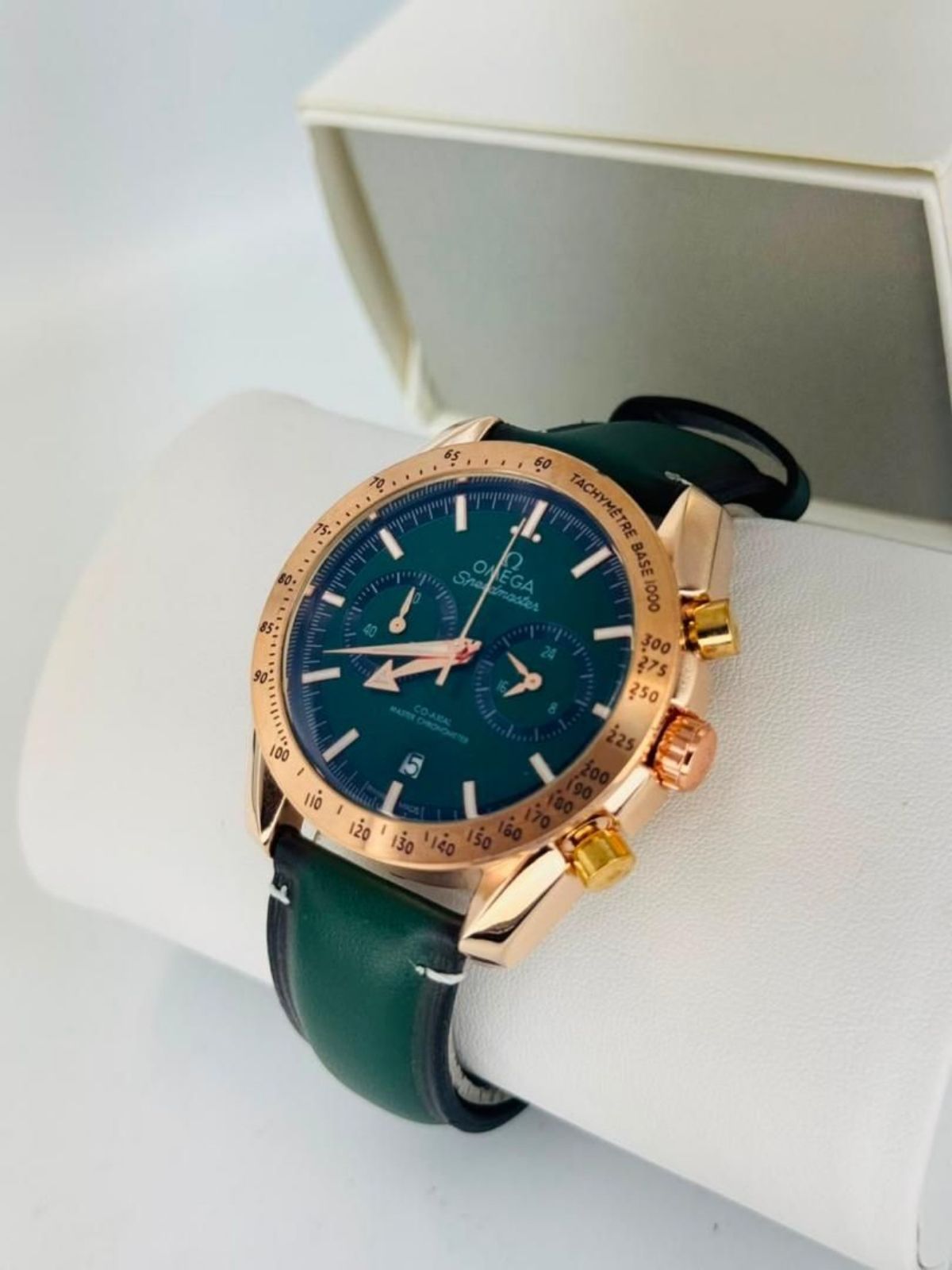 Montre omega en cuir pour homme - photo 2