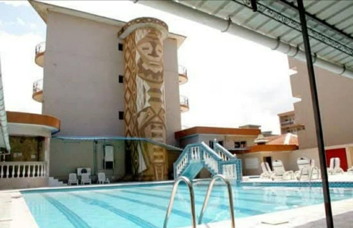 Hôtel en vente - photo 2