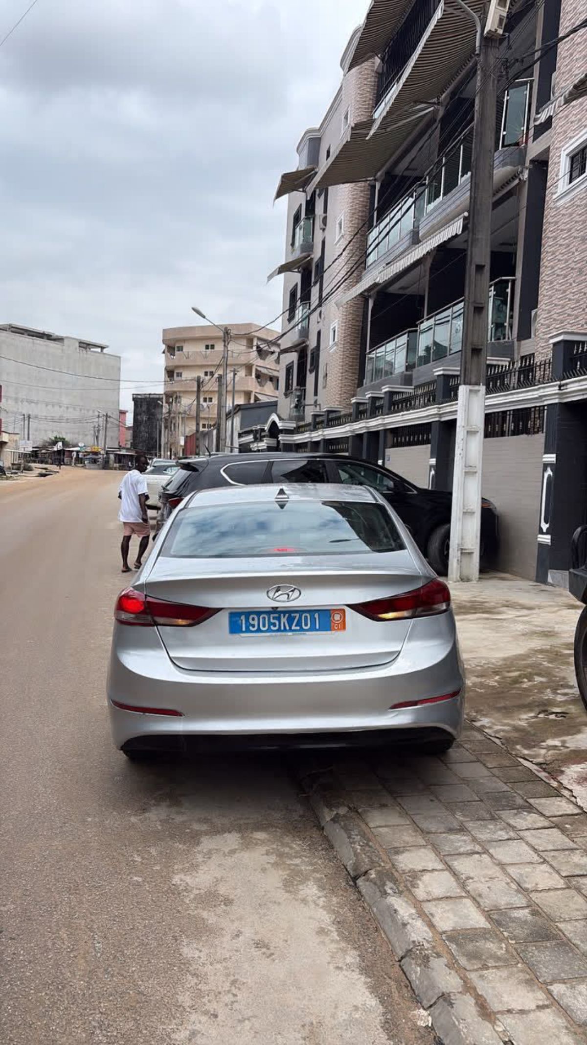 HYUNDAI ELANTRA SUPER PROPRE 4CYLINDRES