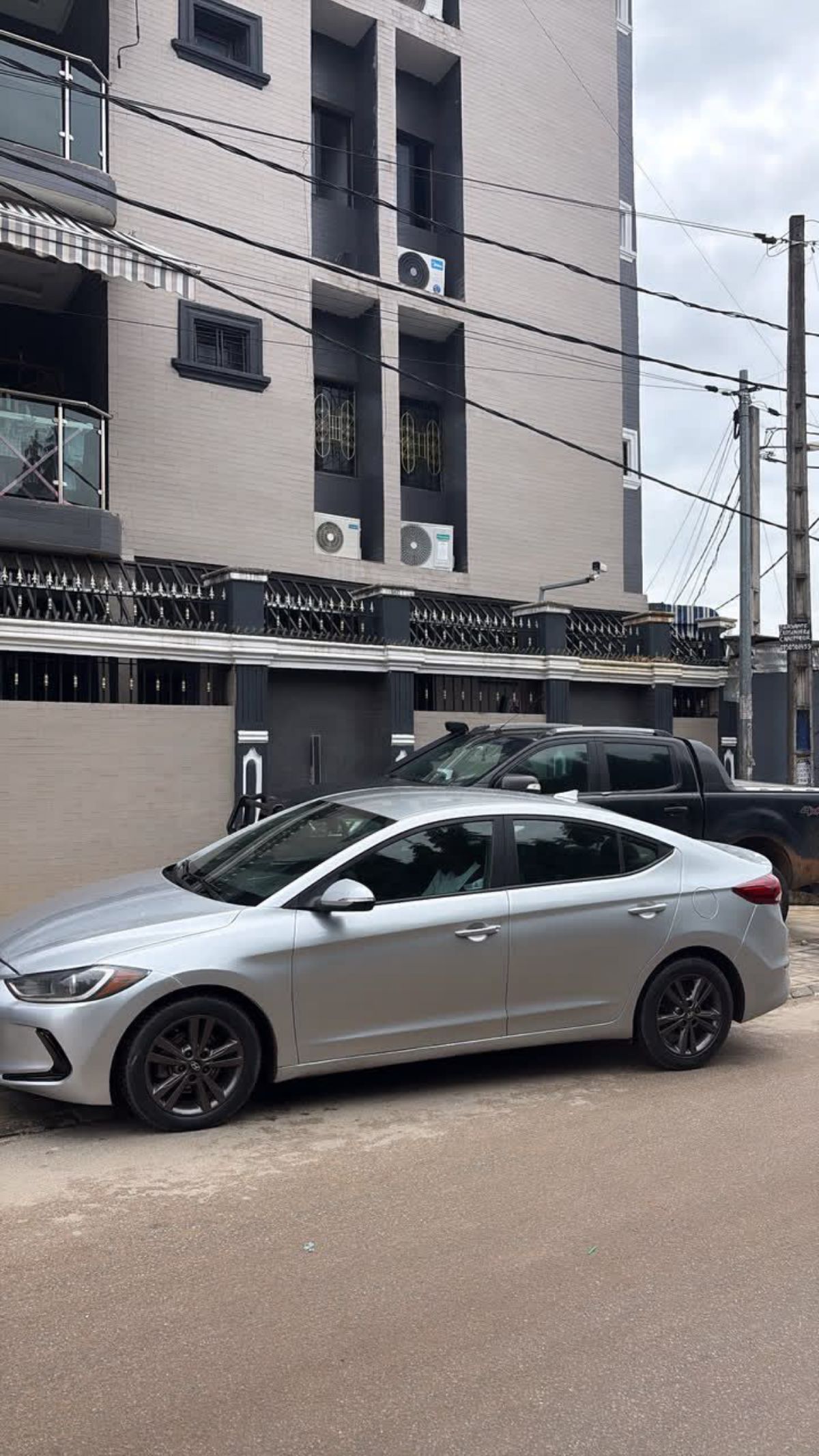 HYUNDAI ELANTRA SUPER PROPRE 4CYLINDRES - photo 3