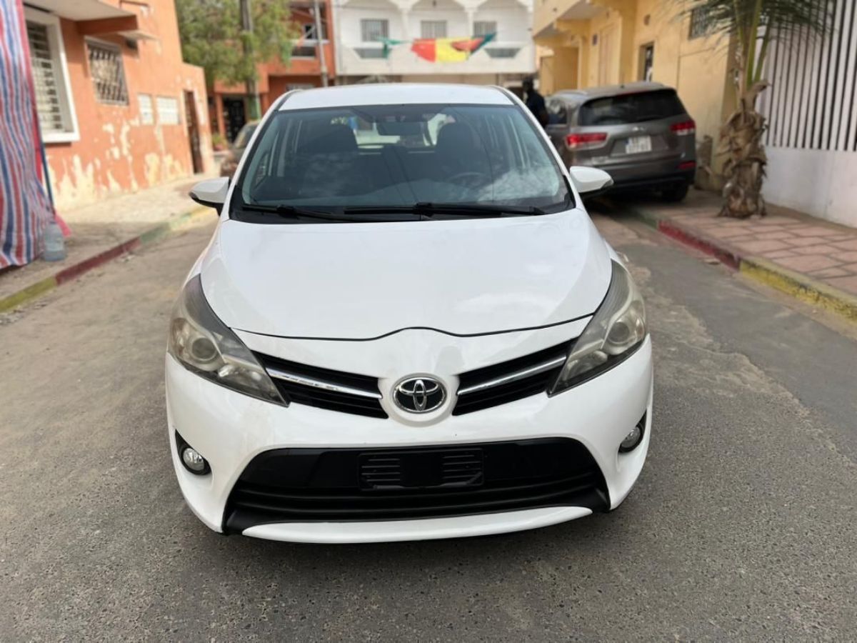 TOYOTA VERSO 2016
