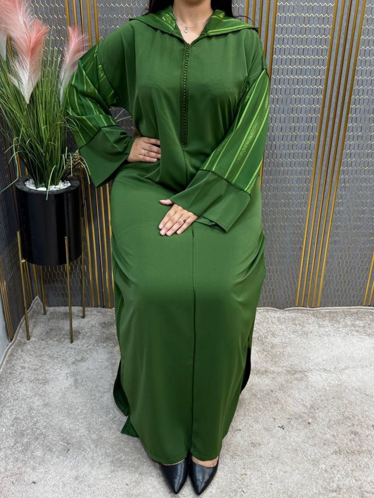 Abayas marocains avec capuche très élégantes