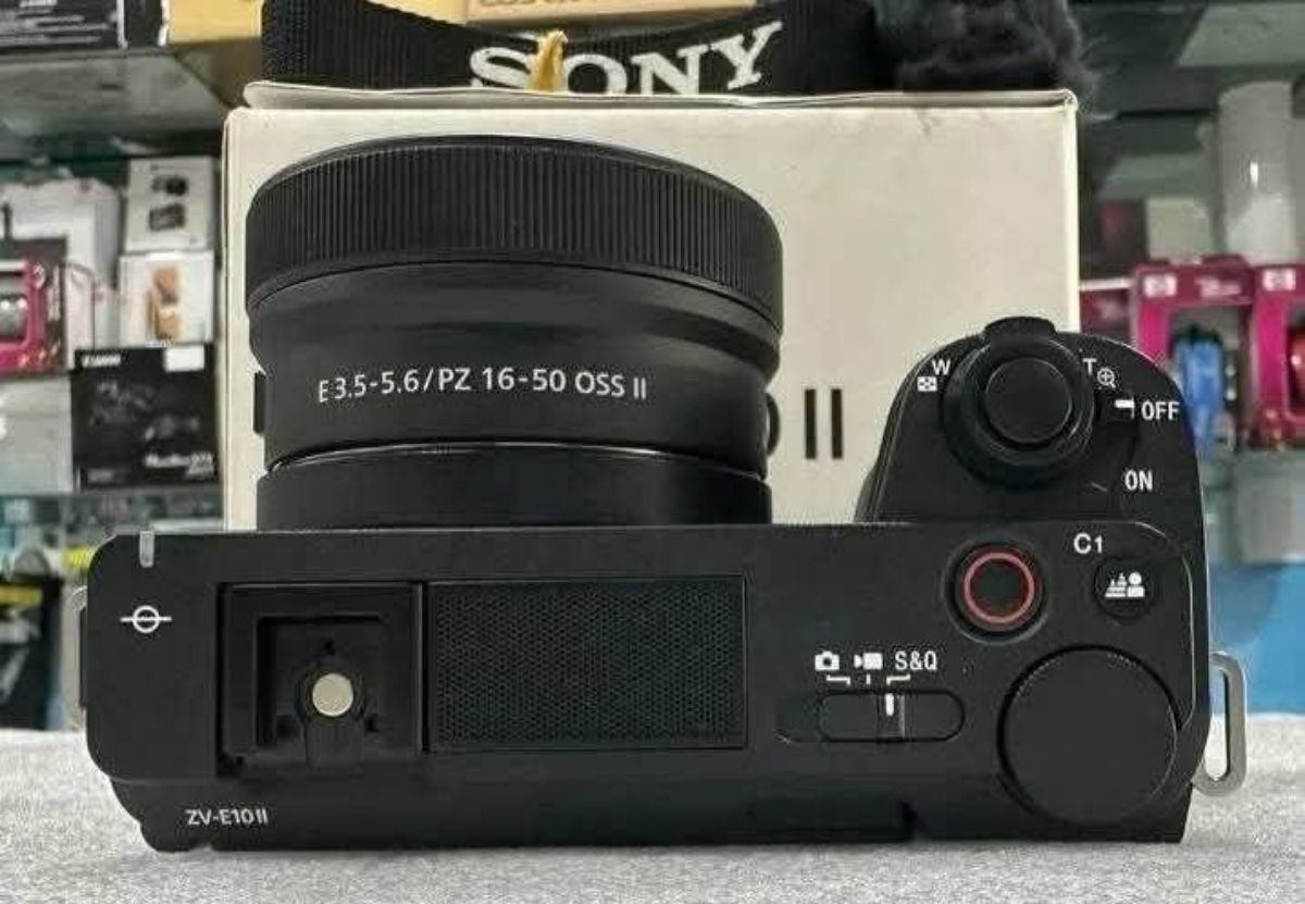 Sony ZV E10 Mark II objectif 16-50mm OSS II - photo 3