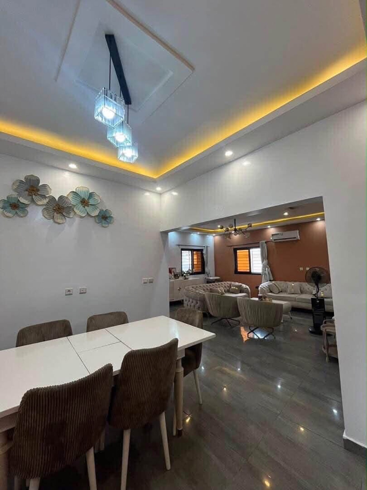 Duplex spacieux lumineux propre de 7 pièces - photo 3