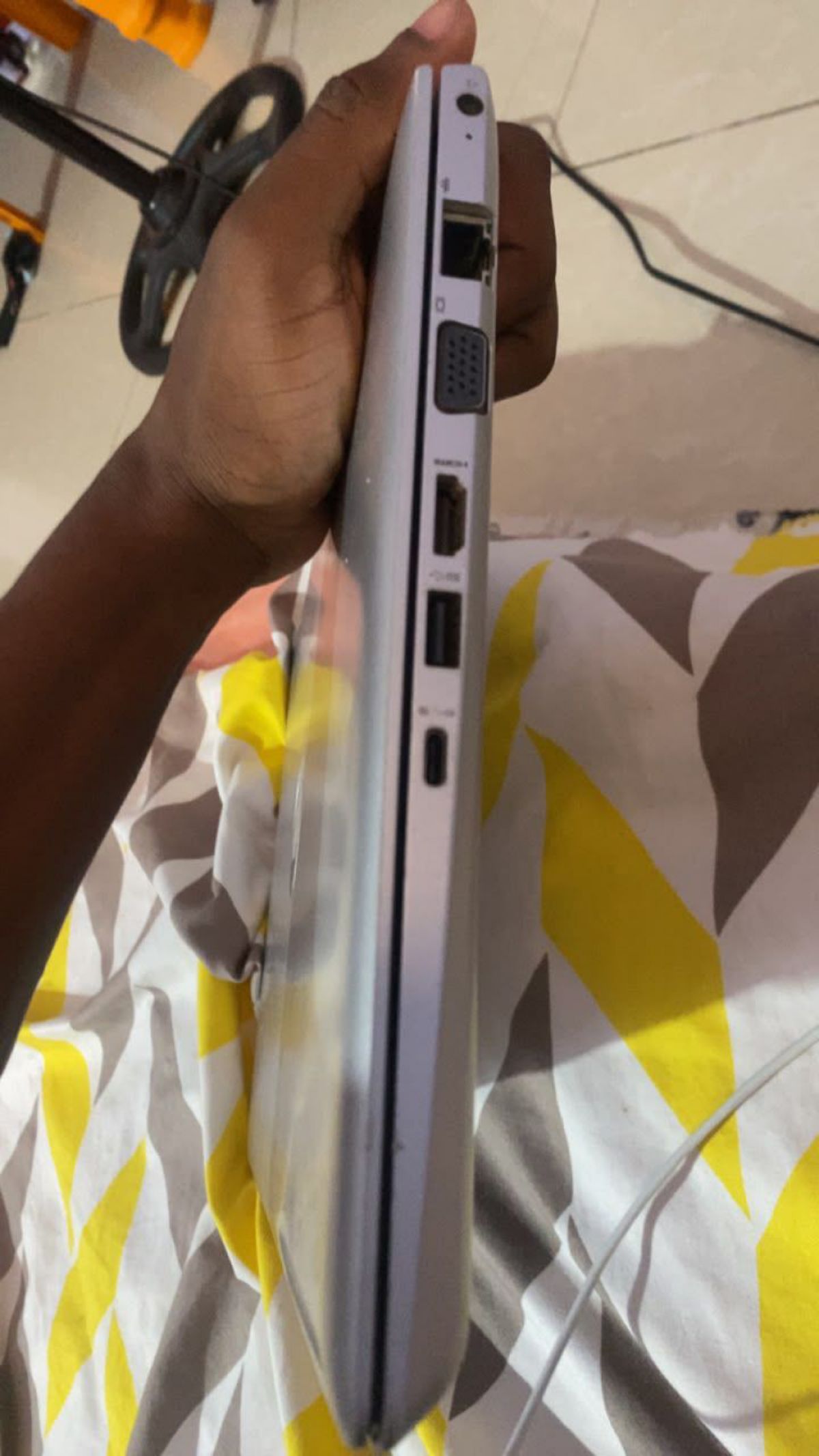 HP ProBook - photo 2